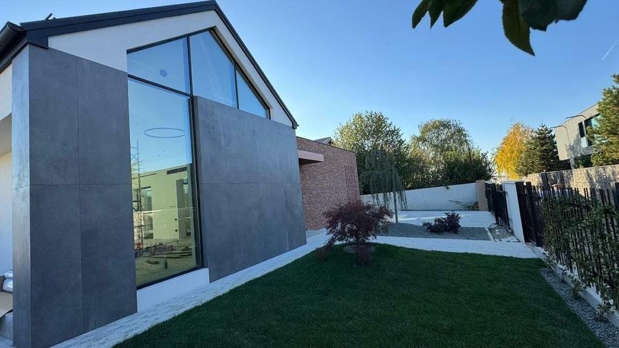 Vila de Lux Parter | Piscina | Arhitectura Deosebita | Finalizat