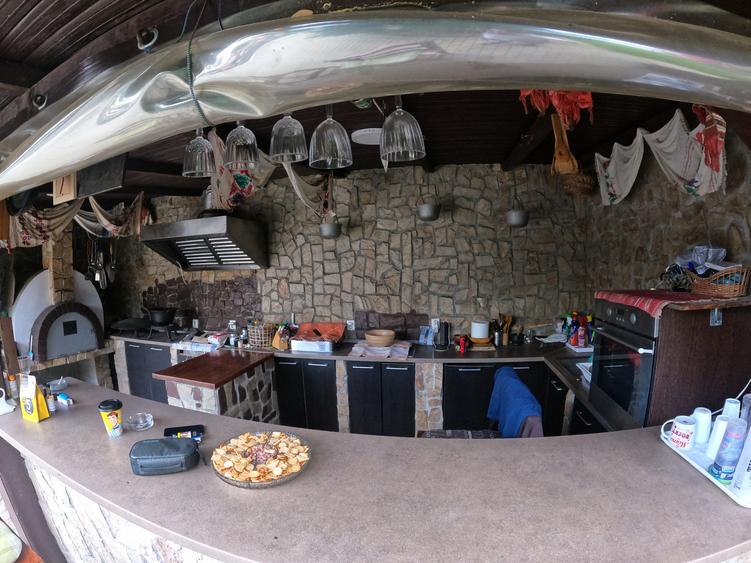 Proprietate Exclusivă cu Piscină, Foișor și Livadă | 1.970 mp teren | 270 mp co