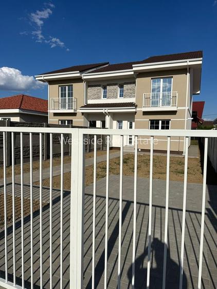 Duplex premium de vanzare, in Mosnita Noua