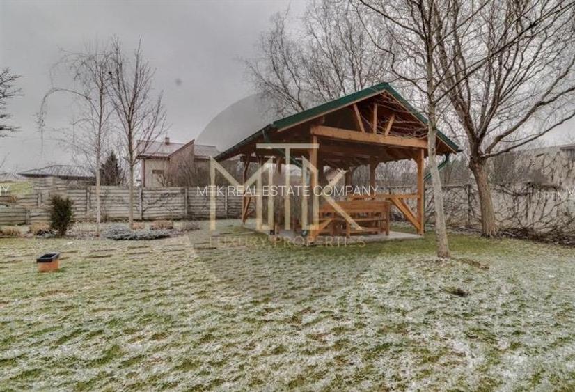 Apartament 3 camere LUX| Sisesti I Prima inchiriere