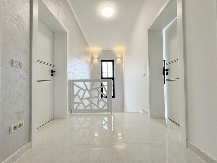 Casa P+1, 5 camere, 130 mp utili + 25mp terasa + 250 mp teren - Giroc