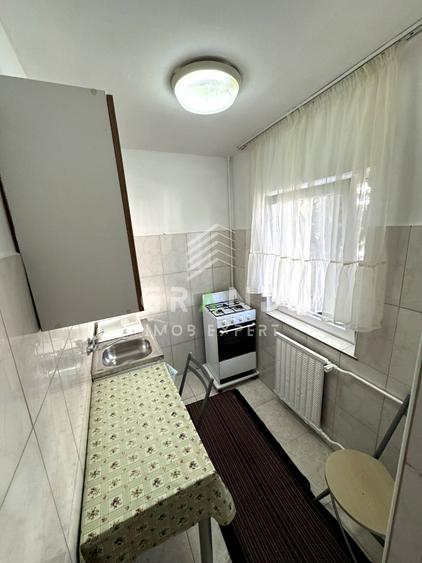 Garsonieră cu BALCON | 26 mp | UMF–Zorilor/P-ța Zorilor | Etaj 2/4