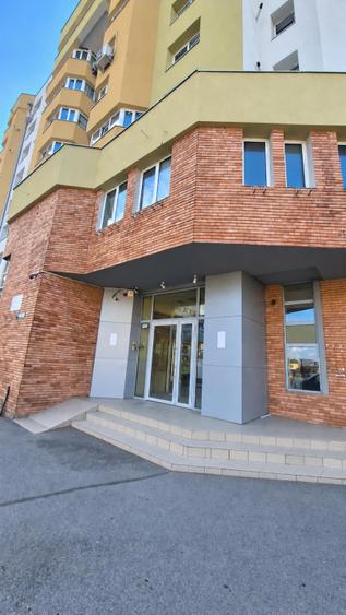 Spațiu comercial de închiriat – 800 mp, Bd. Mihai Viteazul, Sibiu