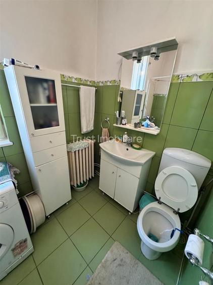 Casa de vanzare l 1040 MP Curte l Front 35 MP l Grigorescu