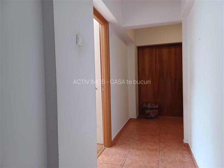 Vanzare Apartament 3 Camere Victoriei- Piata Sfintii Voievozi - 8