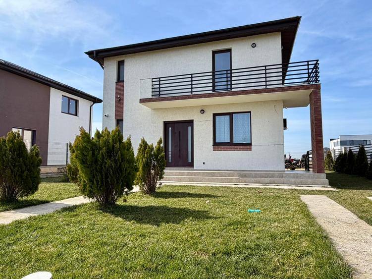 Casă de vânzare individuală nouă - 4 camere || Berceni Ilfov || 420 mp, La cheie