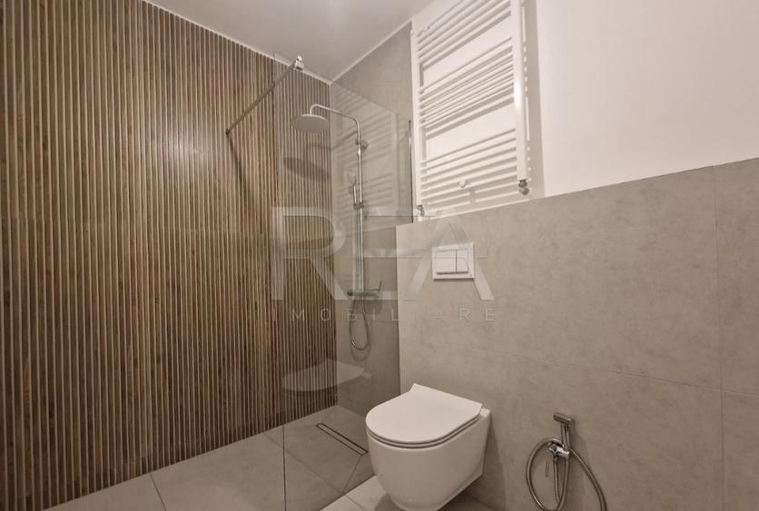 2 camere, 10/10, bloc 1981, 58 mp-Gorjului