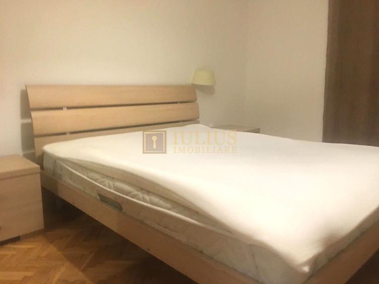 Apartament in zona Victor Babes