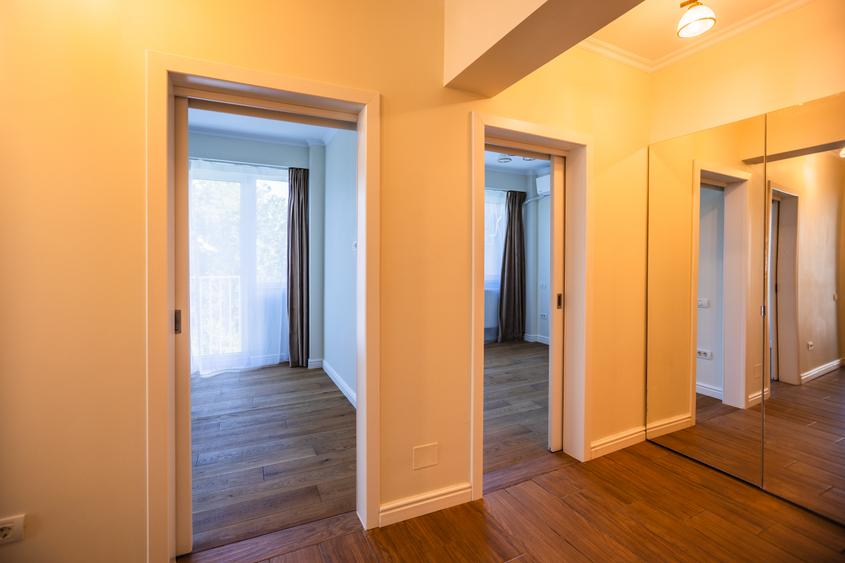 Apartament 4 camere bloc ONT