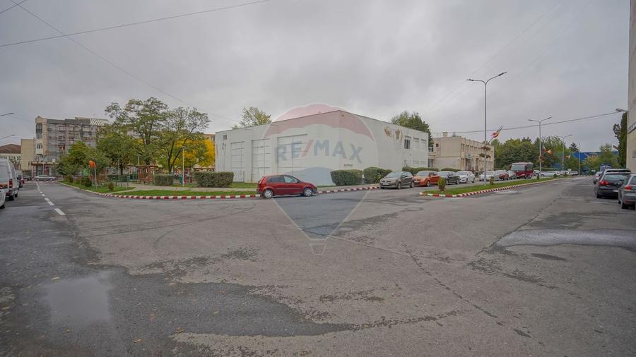 Spațiu de vanzare ideal depozitare judet Brașov Săcele Electroprecizia