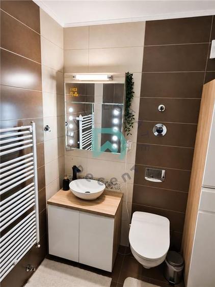 Apartament 3 camere Tractorul, 77 mp - Brasov
