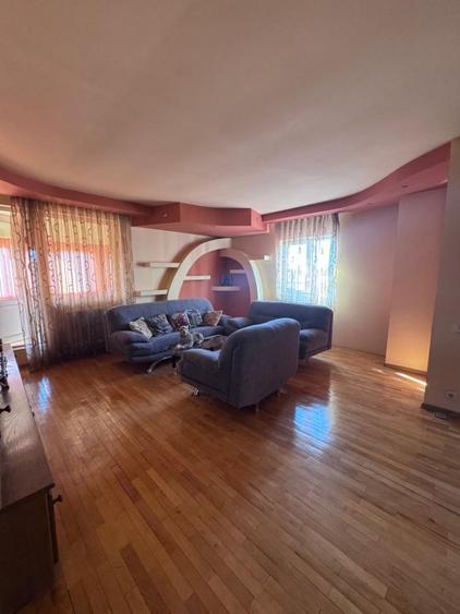 Casa individuala, teren 2500mp, Siret