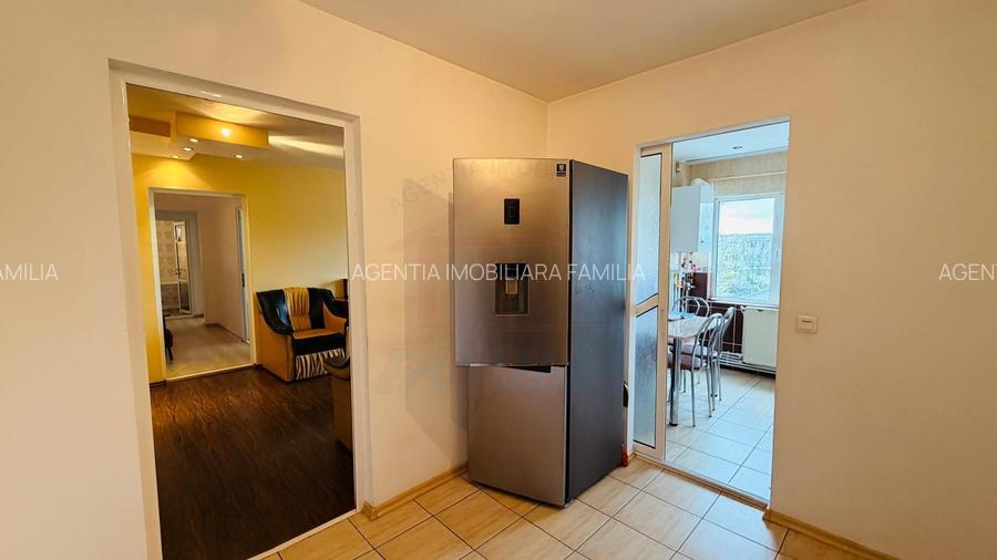 De vanzare Apartament 3 camere Tiglina 3, Galati, 75mp, et.4/4 - 2