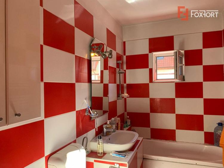 Apartament cu 3 camere si 2 bai, 67 mp utili, zona Aradului