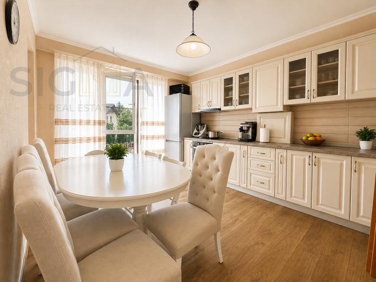 Apartament cu 3 camere de inchiriat, terasa, zona UMF!