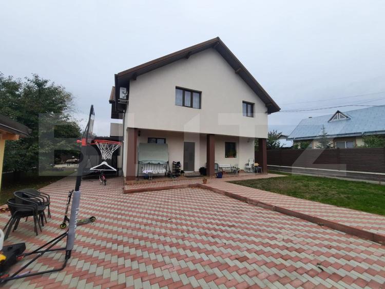 Casa 6 camere centru Miroslava, 240 mp utili, 600 mp de teren, lux