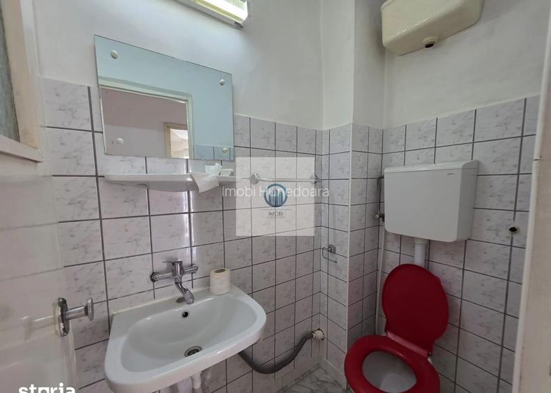 Apartament 3 camere decomandat Deva Bulevardul Decebal–Galeria de Arta