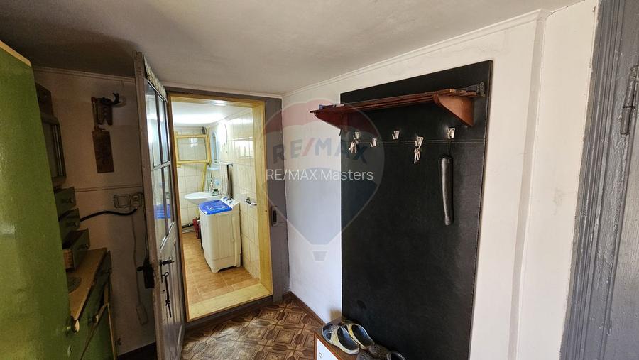 Casă / Vilă cu 3 camere de vânzare-Cacica-Suceava - 14