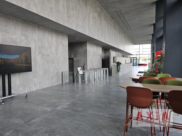Birou premium in London Building