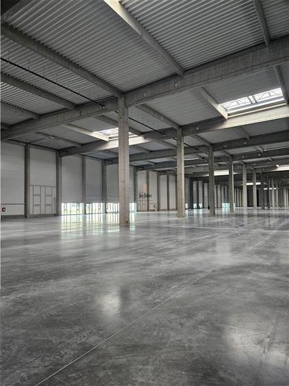 Spatiu Industrial - 10500 mp - Logistica - Productie - Depozitare - Distributie