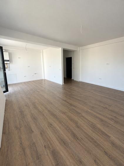 Apartament 2 camere decomandat la cheie, zona Ford, 56mp