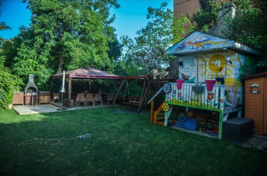 Apartament Exclusivist 4 Camere | 130 mp | Terasă, Grădină & 2 Locuri parcare