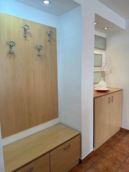 Floreasca || Dorobanti || 2 Camere de inchiriat || Centrala Proprie