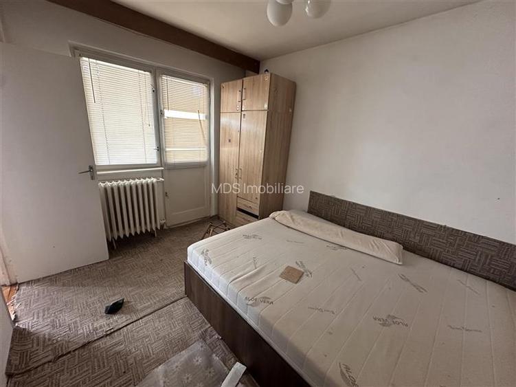 2 camere etaj 3 aproape de Colegiul Banatean - 4