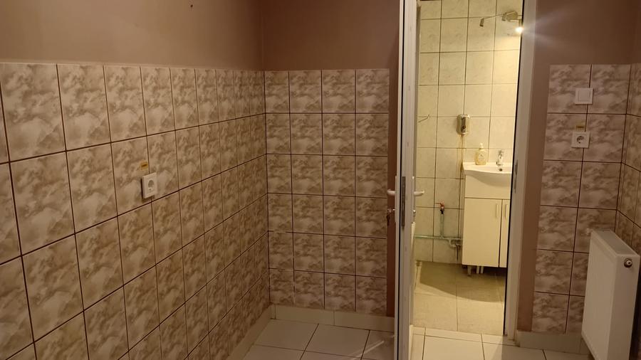 Inchiriez spatiu comercial central Piata Mihai Viteazul