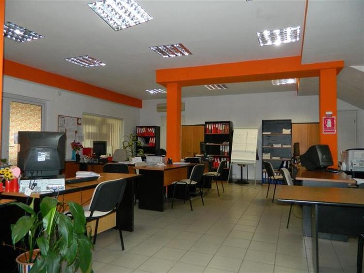 Cladire comerciala de vanzare Timisoara, Lipovei IULIUS MALL