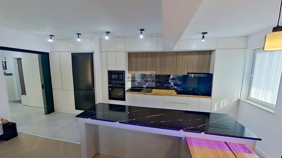 Apartament 3 camere /108 mp/ Expres Residence/Focsani