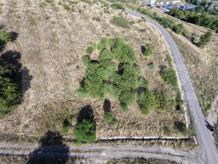 Teren extravilan, 2200 mp, zona BAciu - SunGarden