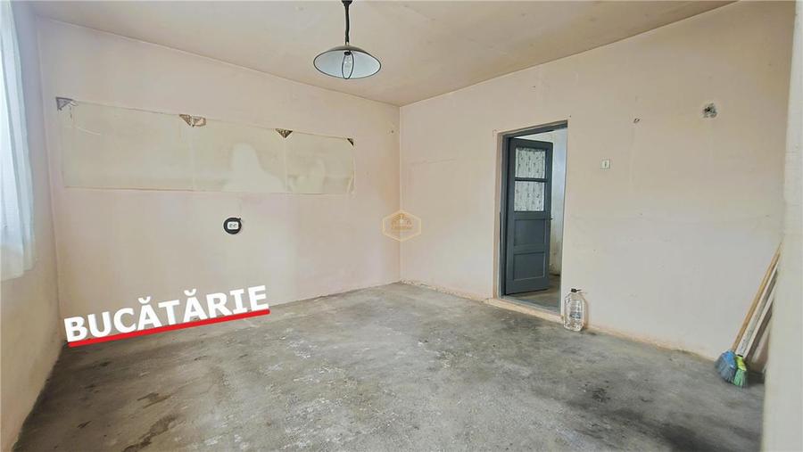 Investitie | Casa individuala si teren 420 m² in Botiz