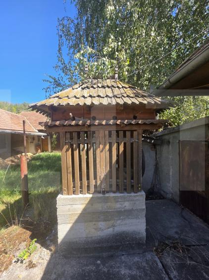 Casa individuala, teren intravilan 3409 mp, zona Dalnic.
