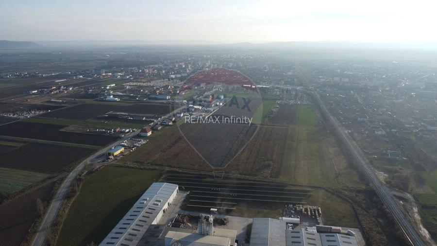 Teren industrial 15.938 MP langa HENKEL cu utlilitati la limita - 17