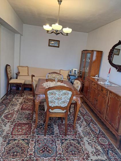 Apartament de vanzare 2 camere Siretului colt cu Calea Dumbravii Et 3