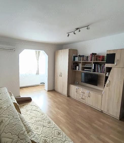 Apartament 2 camere zona Tractorul, renovat,79900 Euro