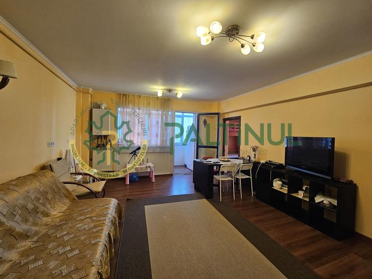 Apartament 4 camere de vânzare, parcare privata, D-na Stanca, Sibiu