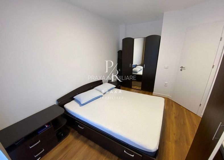 Apartament 3 camere, 2 balcoane, parcare, zona TERRA - 4