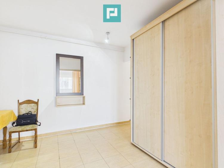 Apartament cu 3 camere și 2 băi zona Aurel Vlaicu