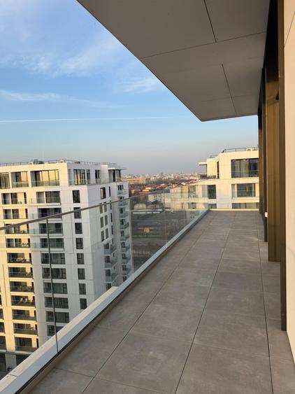 VANZARE PENTHOUSE//ONE COTROCENI PARK