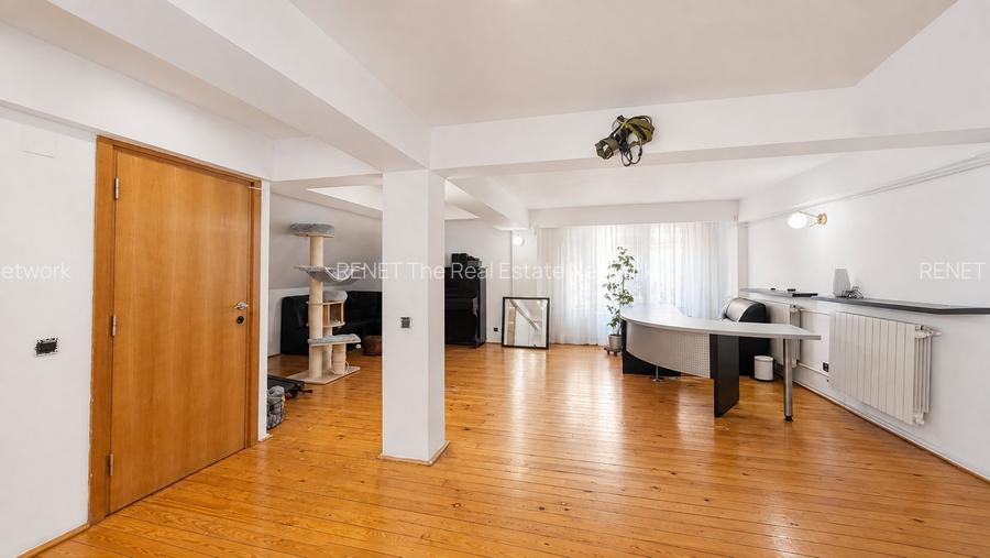 Casă / Vila de vanzare Stefan cel Mare - 380 mp teren - 452 mp utili, Rezidentia - 24