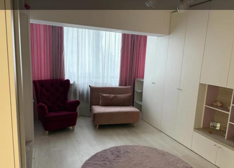 40170 Apartament 3 camerte Centru