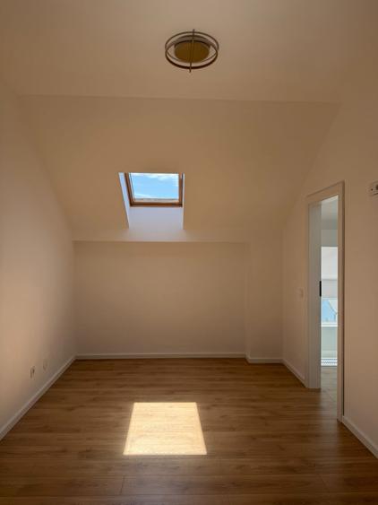 Apartament pe 2 niveluri în Da Vinci – 90 mp + terasă + parcare!