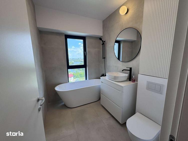 Apartament luminos cu balcon și parcare în Sisesti
