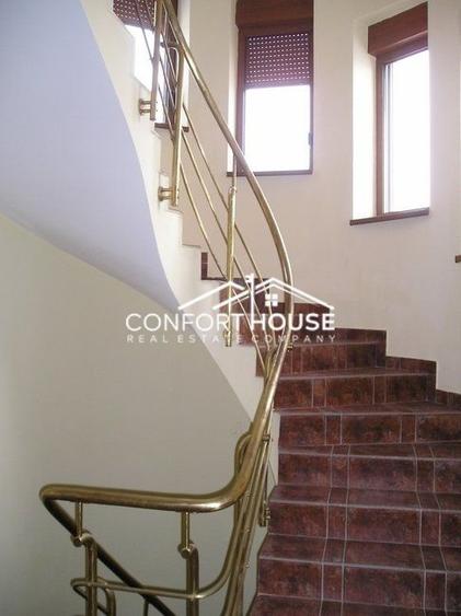 VILA D+P+E+M, teren 1461mp, IANCU NICOLAE padure