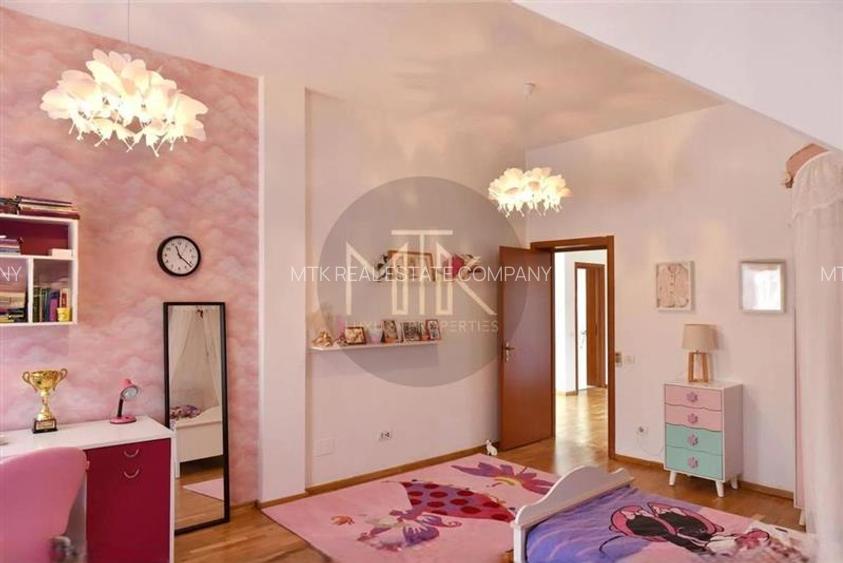 Exclusiv | Vila 5 camere Iancu Nicolae | 2 Locuri de parcare