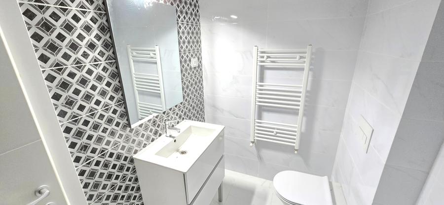 INTABULAT Apartament 3 camere decomandat, 2 bai + parcare subterana NOU