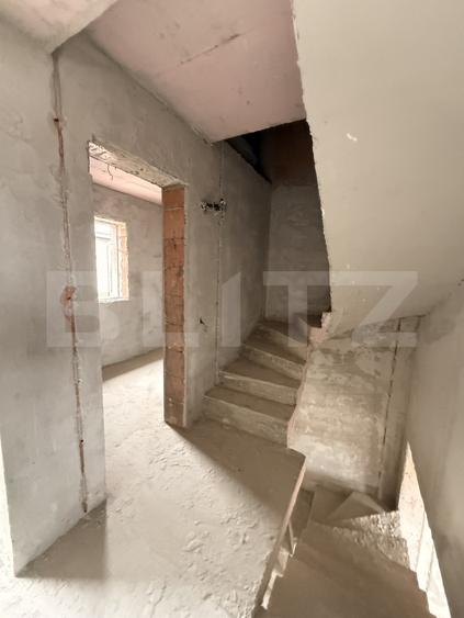 Casă modernă + curtea + 2 locuri de parcare, 145.50 mp, zona Rudului