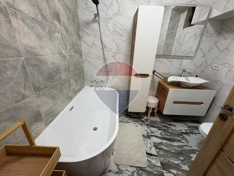 Apartament Centru Istoric Brașov-acces auto in curte